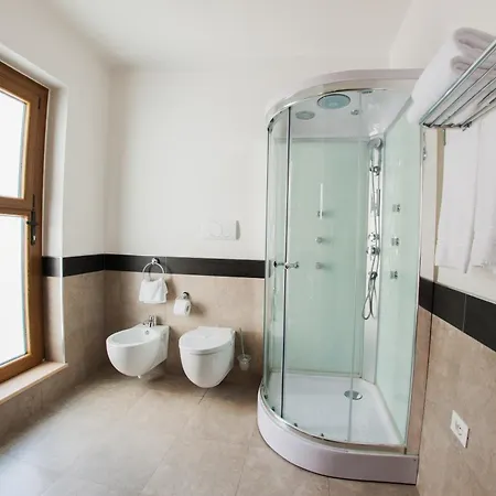 Marilena Coppularossa 卡洛维诺